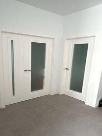 PUERTAS (2)